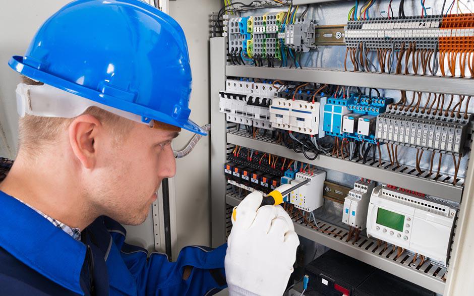 recherche électricien Montrouge